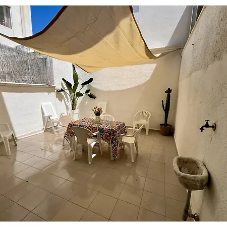 Villa Adua